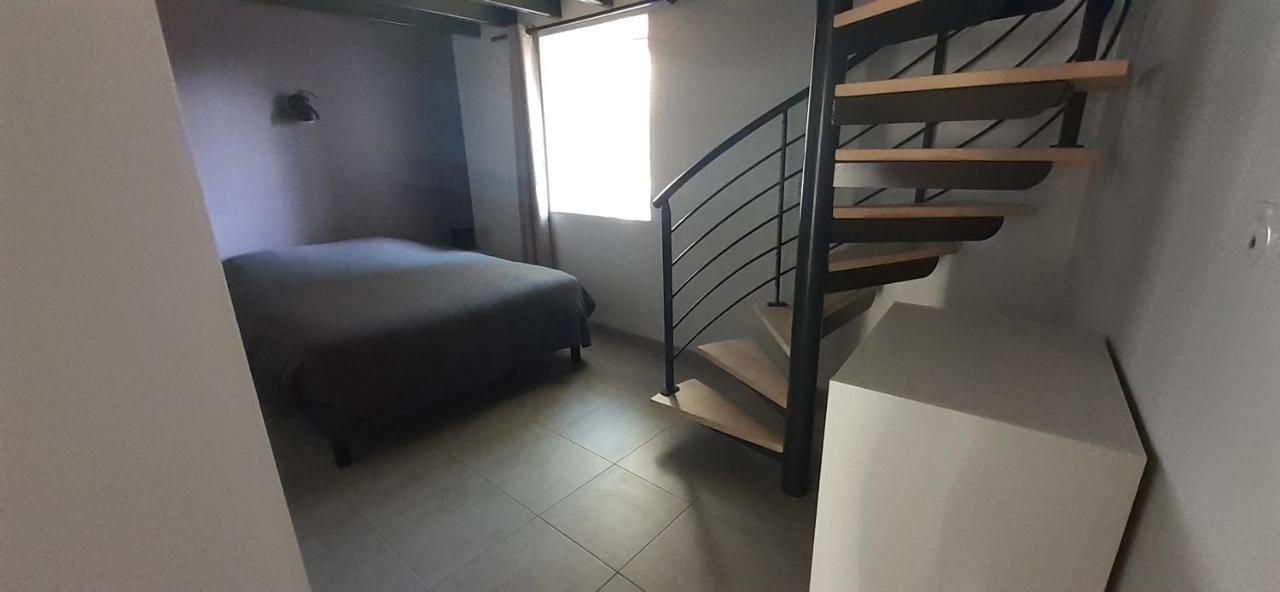 Veranne La Maison De Leobin מראה חיצוני תמונה